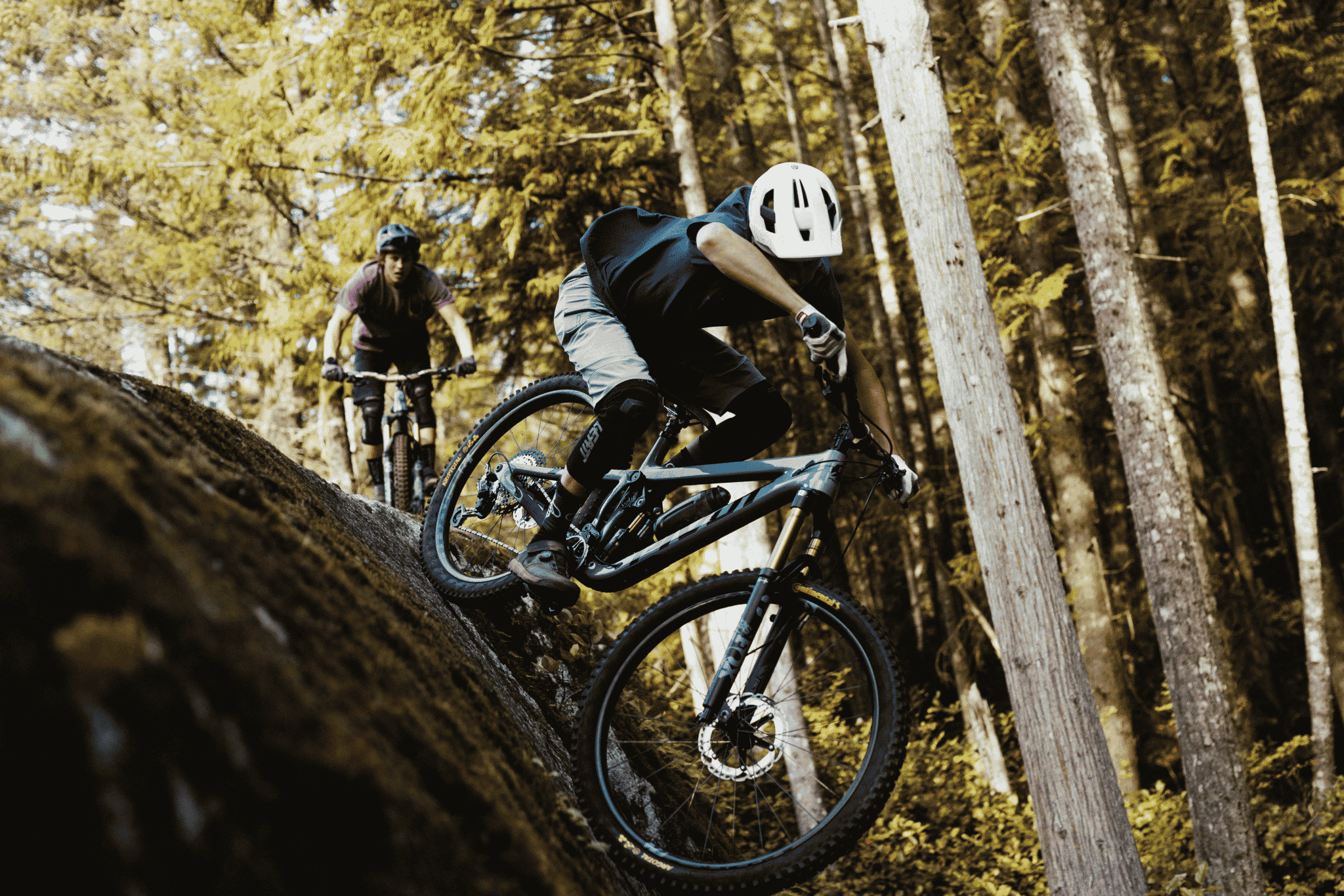 Pivot Mach 6 enduro mountain bike