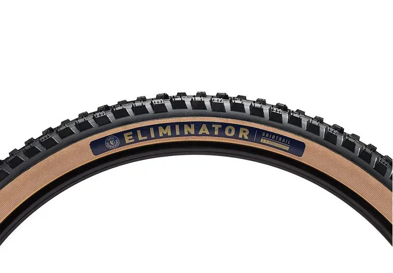 Specialized Eliminator Grid Trail T7 TLR Trail Tire in Soil Searching Tan-2