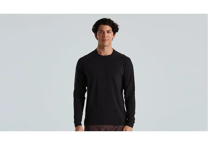 Specialized Trail Long Sleeve Jersey in Black-1