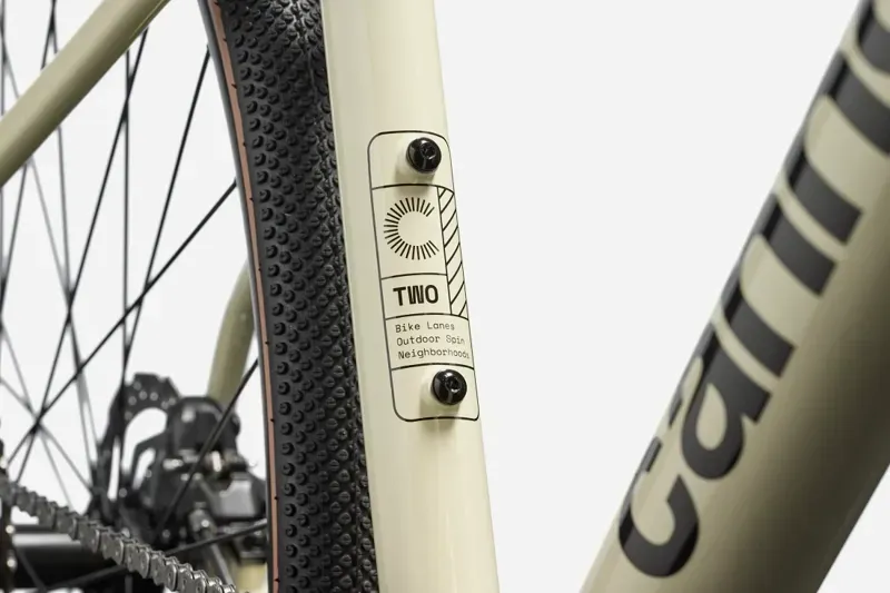 Cannondale Quick 2 Road Bike In Moonrock-6