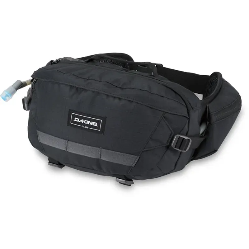 Dakine Hot Laps 5L Hip Pack w/2l Reservoir in Black