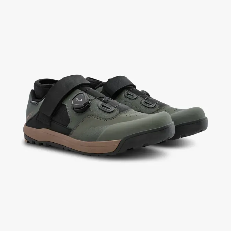 Shimano SH-GE900 Enduro Gravity Race Shoes in Olive 4-1
