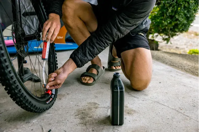 Reserve Wheels Fillmore 50mm Tubeless Valves in Black-3