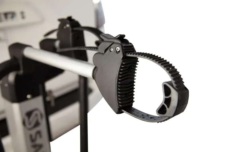 Saris Door County 2-bike Motorized Hitch Rack w/ Elec. Lift in Black-6