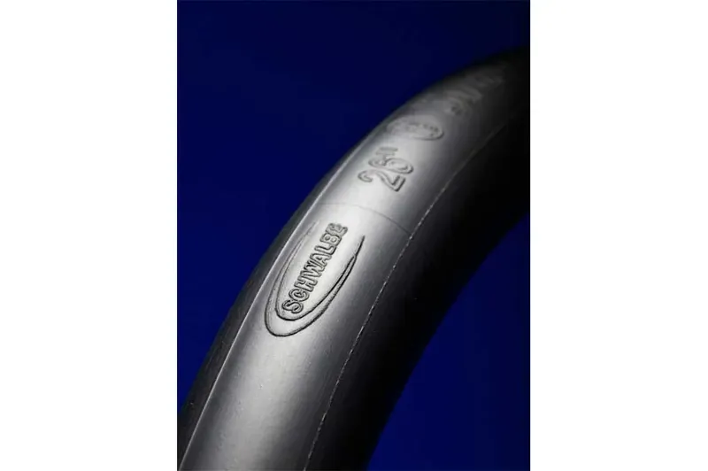Schwalbe Standard Tube - 27.5 X 2.1 - 2.4 40mm Schrader Valve 27.5 x 2.1 - 2.4