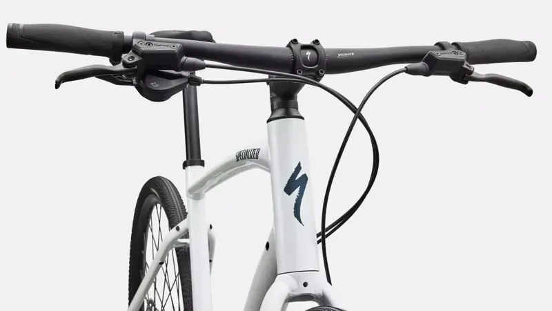 Specialized Sirrus X 3.0 Fitness Bike in White Silver/Marine Frost-4