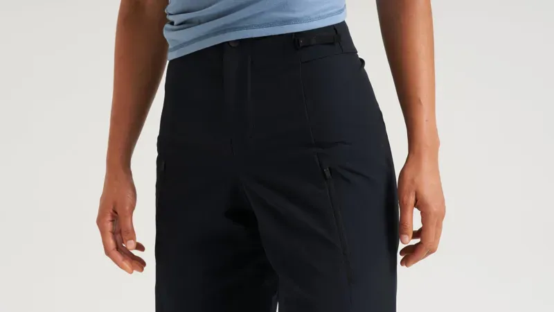 Specialized Traction Women's Short in Black-2