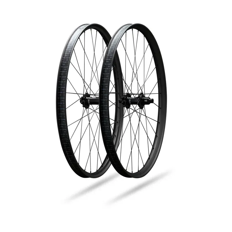 Traverse SL II Hydra2 Carbon/ Black 29 rear 28h-6