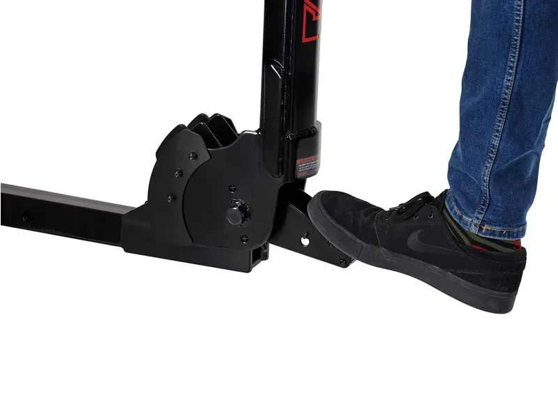 Yakima HangTight 6 Bike 2in Receiver Hitch Rack in Black-9